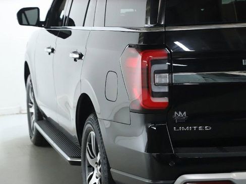 Used 2023 Ford Expedition Limited image 46