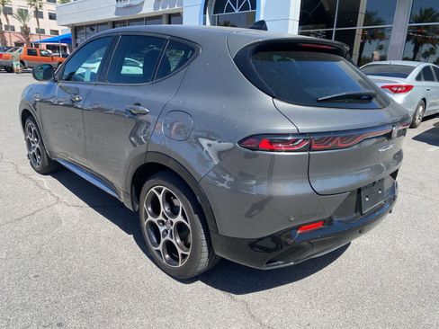 Used 2024 Alfa Romeo Tonale Ti w/ Premium Interior Package AWD/4WD image 9
