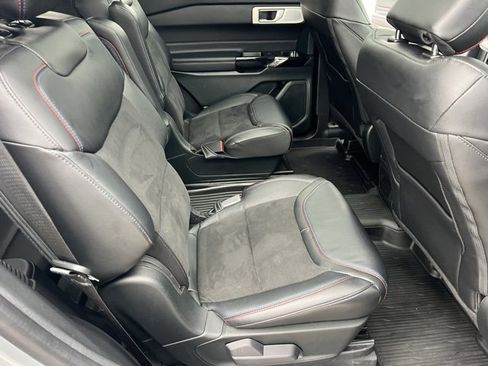 Used 2023 Ford Explorer ST w/ Equipment Group 401A image 28