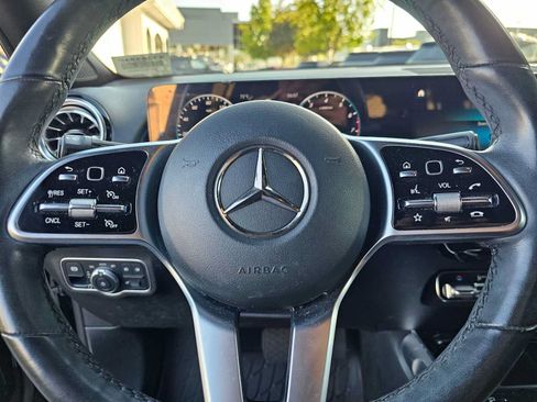 Certified 2023 Mercedes-Benz GLB 250 image 22