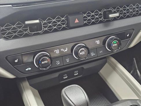 Used 2023 Honda Accord EX image 26