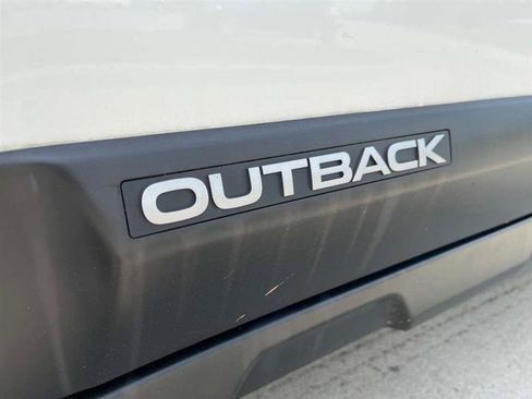 Used 2014 Subaru Outback 2.5i Premium AWD/4WD image 89