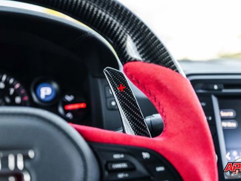 Used 2020 Nissan GT-R Premium w/ Premium Interior Package image 79