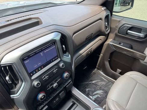 Used 2019 Chevrolet Silverado 1500 LT Trail Boss AWD/4WD image 20