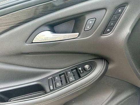 Used 2016 Buick Envision Premium AWD/4WD image 22