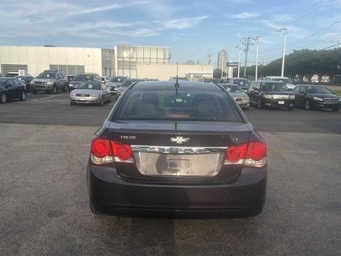 Used 2014 Chevrolet Cruze LT FWD image 7