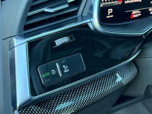 Used 2022 Audi SQ8 Prestige w/ Prestige Package image 79