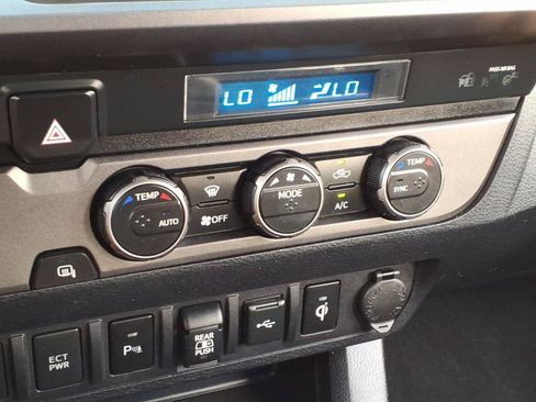 Certified 2021 Toyota Tacoma TRD Sport w/ Technology Package RWD image 17