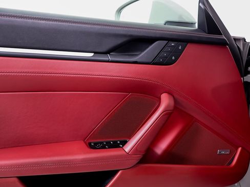 Certified 2022 Porsche 911 Carrera GTS image 20