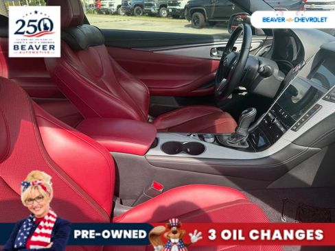 Used 2017 INFINITI Q60 Red Sport 400 RWD image 11