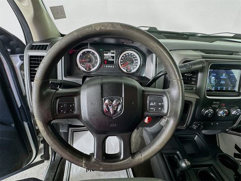 Used 2017 RAM 2500 Tradesman w/ Chrome Appearance Group image 11