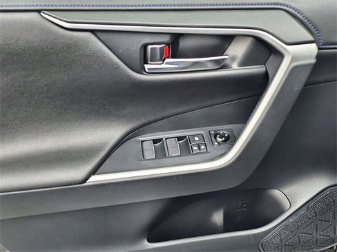 Used 2021 Toyota RAV4 XSE image 18