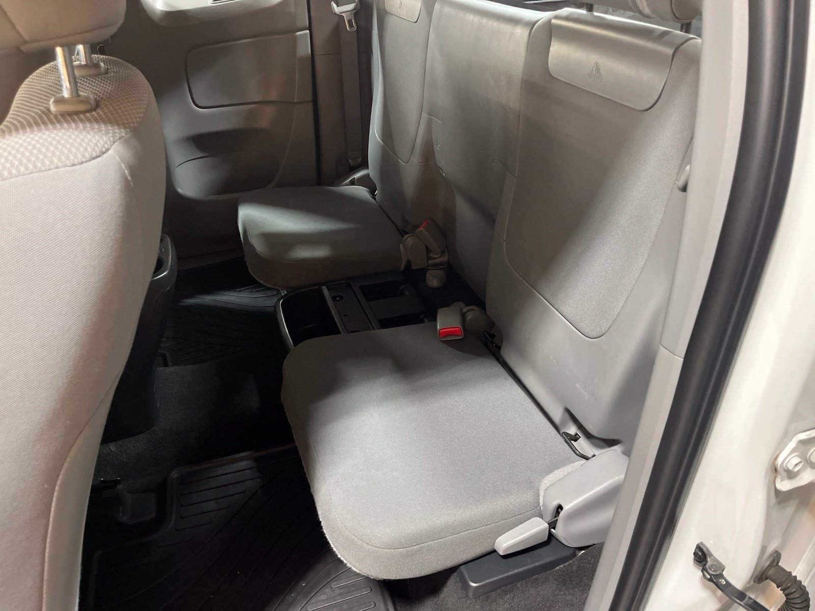 Used 2014 Toyota Tacoma PreRunner RWD image 14