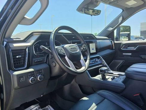 Certified 2024 GMC Sierra 1500 Denali w/ Denali Reserve Package AWD/4WD image 9
