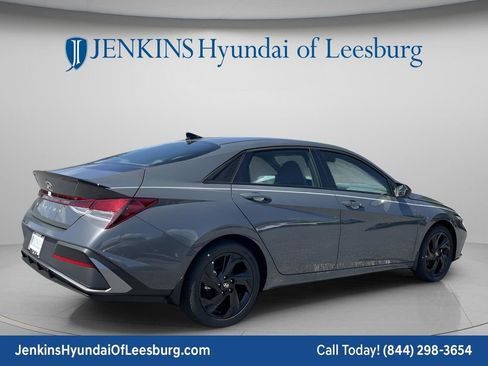 New 2026 Hyundai Elantra Sport FWD image 4