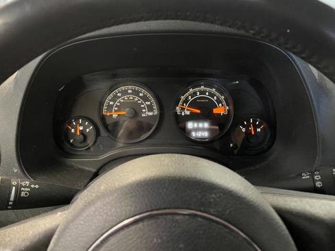 Used 2015 Jeep Patriot High Altitude image 39