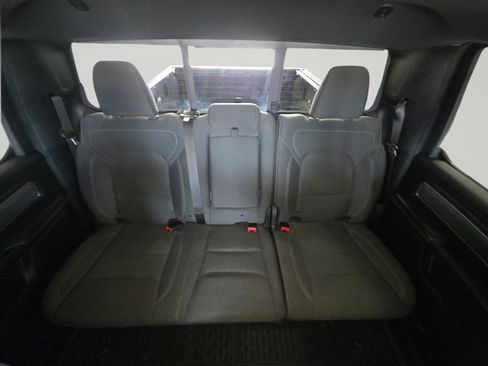 Used 2019 RAM 1500 Big Horn AWD/4WD image 25