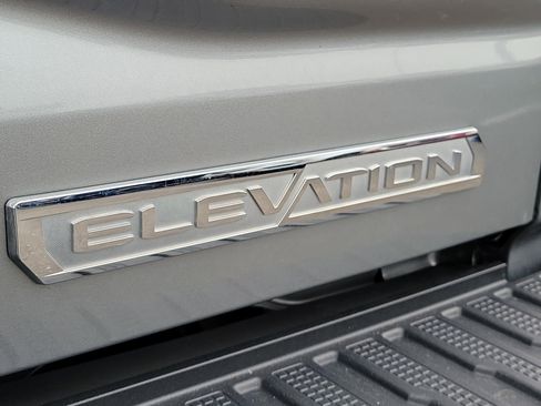 Certified 2023 GMC Sierra 1500 Elevation image 7
