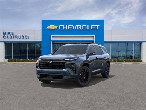 New 2026 Chevrolet Traverse LT w/ Midnight/Sport Edition image 8