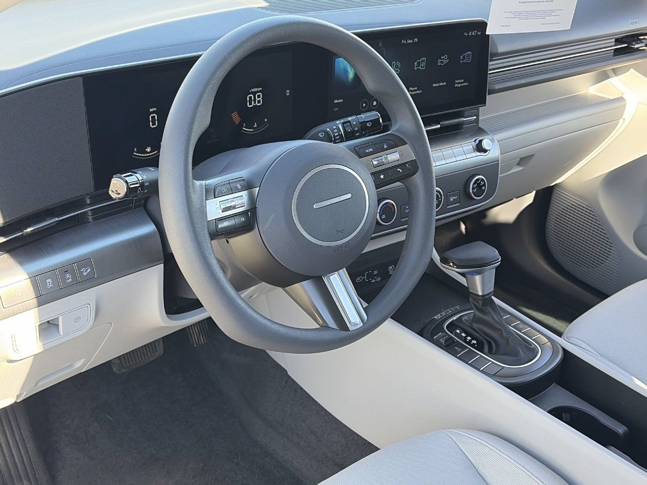 Certified 2024 Hyundai Kona SE AWD/4WD image 17