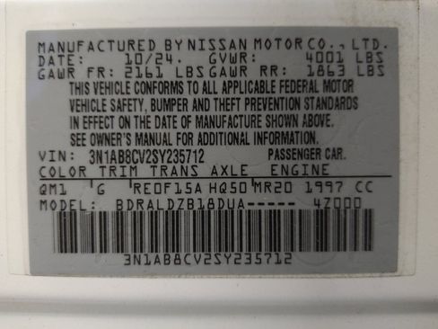 Used 2025 Nissan Sentra SV FWD image 33