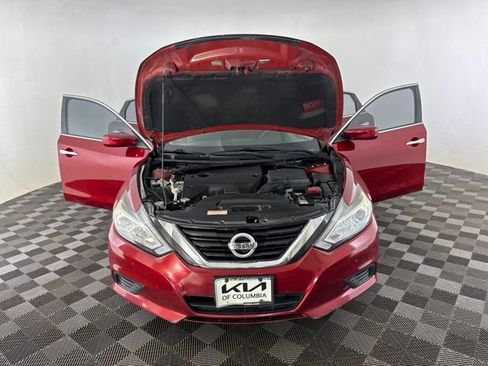 Used 2018 Nissan Altima 2.5 S w/ S Convenience Package FWD image 13