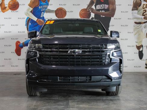 Used 2022 Chevrolet Suburban RST w/ Luxury Package image 20