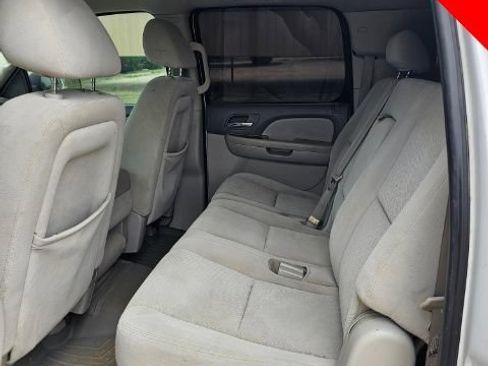Used 2007 Chevrolet Suburban 2WD image 8