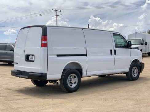 New 2026 Chevrolet Express 2500 w/ Driver Convenience Package RWD image 4
