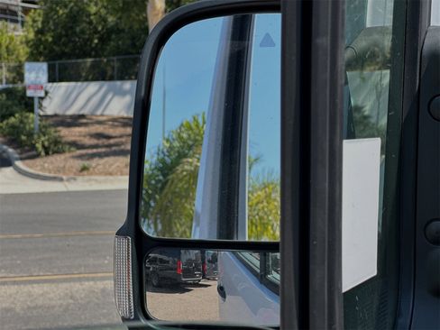 New 2025 Mercedes-Benz Sprinter 2500 image 9