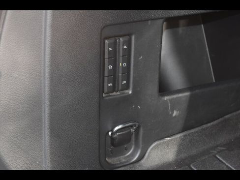 Used 2019 Ford Expedition Limited w/ Special Edition Package RWD image 26