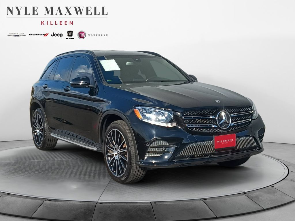 Used 2018 Mercedes-Benz GLC 300 4MATIC image 2