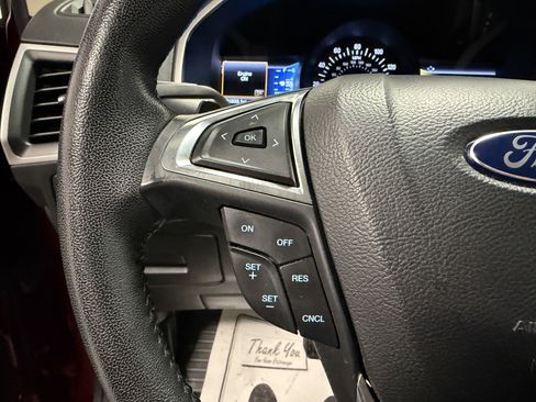 Used 2017 Ford Edge SEL w/ Equipment Group 201A image 15