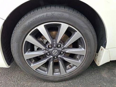 Used 2017 Nissan Altima 2.5 SL w/ 2.5 Technology Package image 68