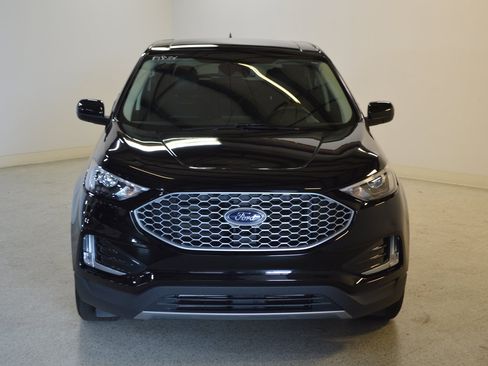 Used 2023 Ford Edge SEL w/ Convenience Package AWD/4WD image 9