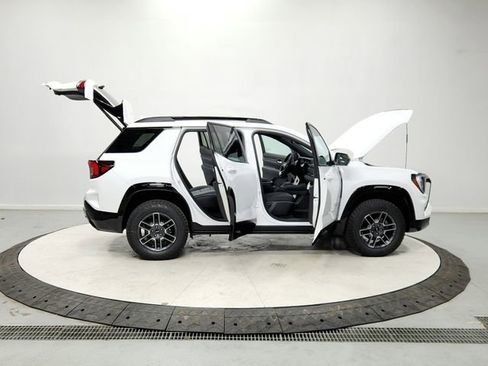 New 2026 GMC Terrain AT4 AWD/4WD image 16