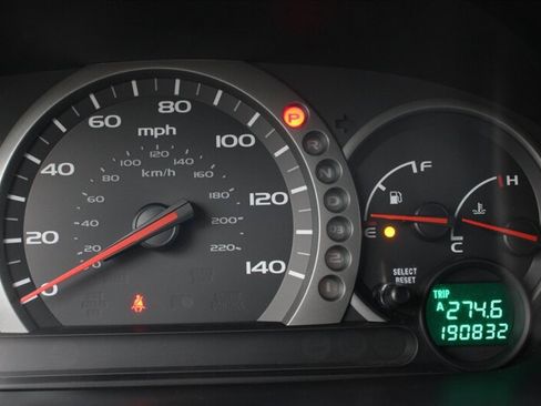 Used 2004 Honda Pilot EX image 7