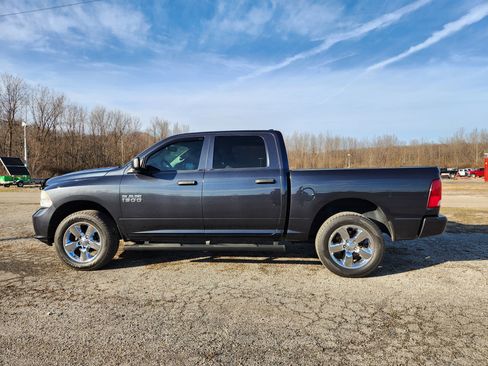 Used 2018 RAM 1500 Express image 16