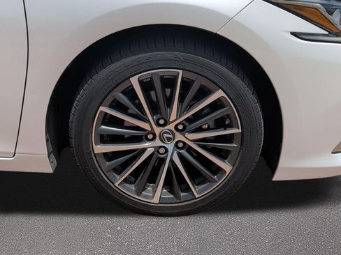 Used 2022 Lexus ES 350 w/ Premium Package FWD image 7
