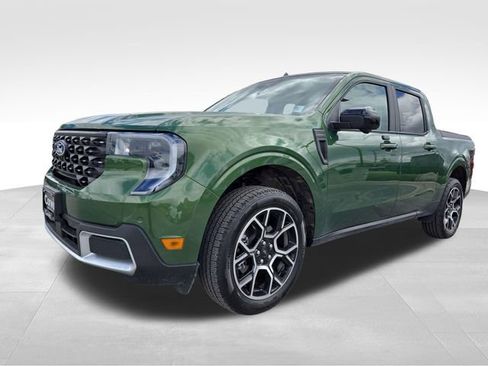 Used 2025 Ford Maverick Lariat w/ 4K Tow Package AWD/4WD image 6