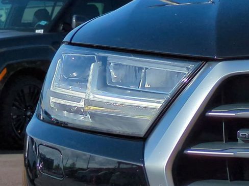 Used 2019 Audi Q7 3.0T Prestige w/ Prestige Package image 9