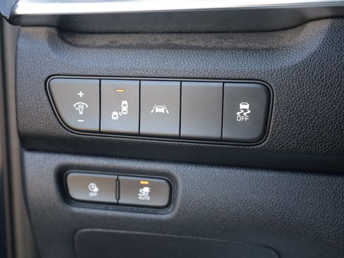 Used 2022 Kia Niro EX FWD image 22
