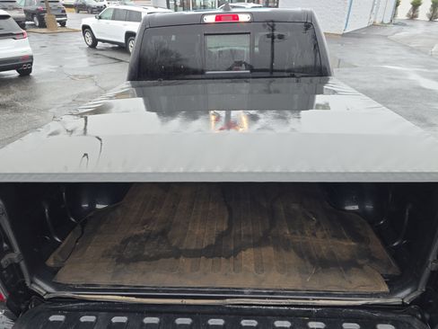 Used 2019 RAM 1500 Big Horn image 6