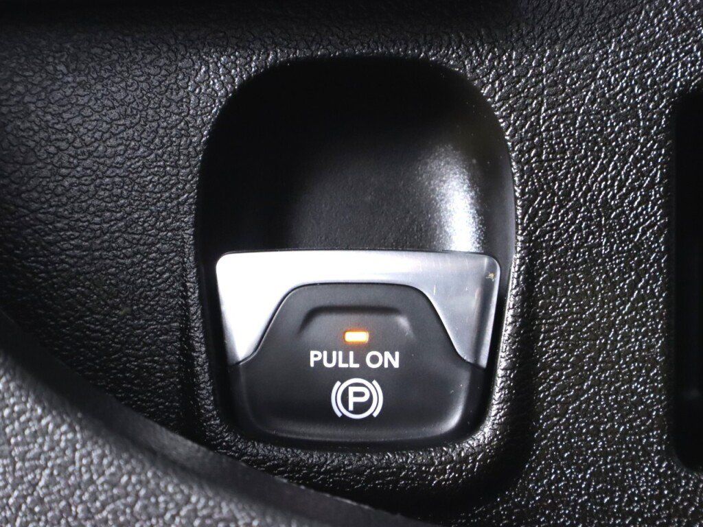 Used 2023 RAM ProMaster 2500 FWD image 11