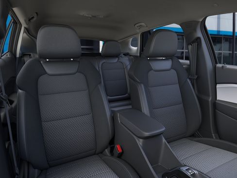 New 2026 Chevrolet Trax LT w/ Driver Confidence Package FWD image 16
