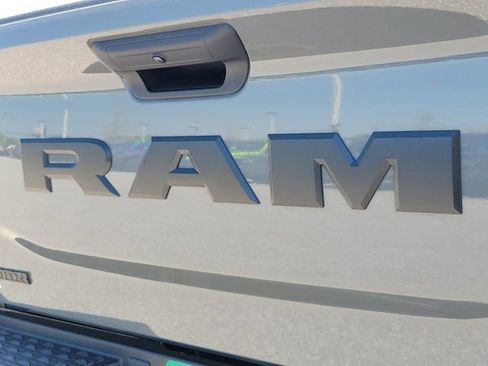 New 2026 RAM 2500 Big Horn AWD/4WD image 5