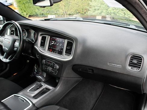 Used 2022 Dodge Charger GT image 32