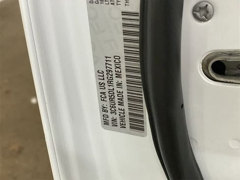 Used 2024 RAM 2500 Big Horn image 29