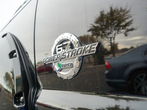 Used 2016 Ford F250 XLT w/ XLT Value Package image 15