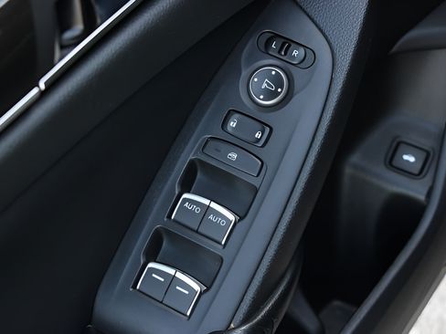 Used 2018 Honda Accord Sport image 20